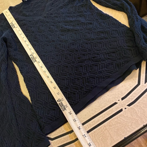 Talbots crochet bell sleeves V-neck top hippie bohemian whimsigoth size medium - Picture 8 of 9